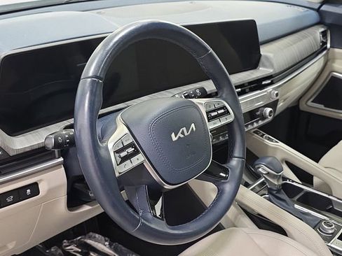 Used 2024 Kia Telluride EX w/ EX Captain's Chair Package AWD/4WD image 14