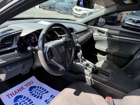 Used 2017 Honda Civic Sport image 11