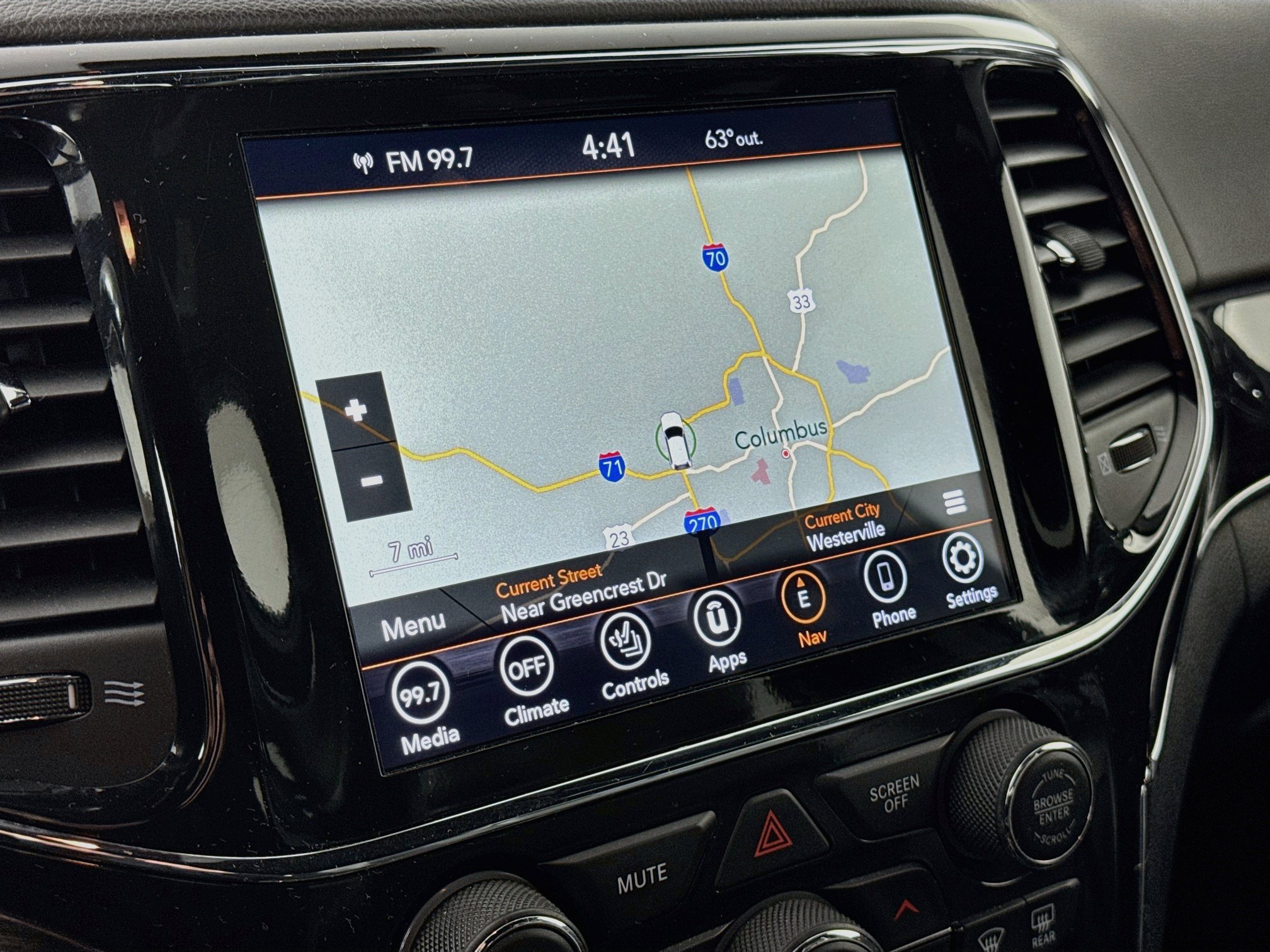 Used 2021 Jeep Grand Cherokee Overland AWD/4WD image 13