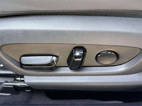 Certified 2024 Lexus ES 350 w/ Premium Package image 20