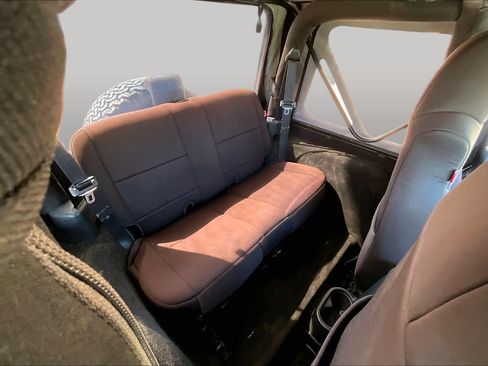 Used 2003 Jeep Wrangler X AWD/4WD image 19