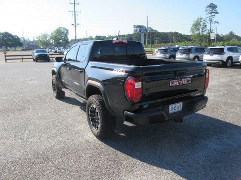 Used 2025 GMC Canyon AT4 AWD/4WD image 7