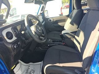 Used 2025 Jeep Wrangler Unlimited Sport AWD/4WD image 12