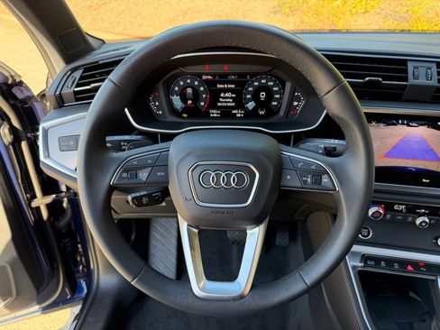 Used 2025 Audi Q3 2.0T Premium image 15