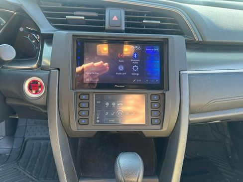 Used 2018 Honda Civic EX image 26