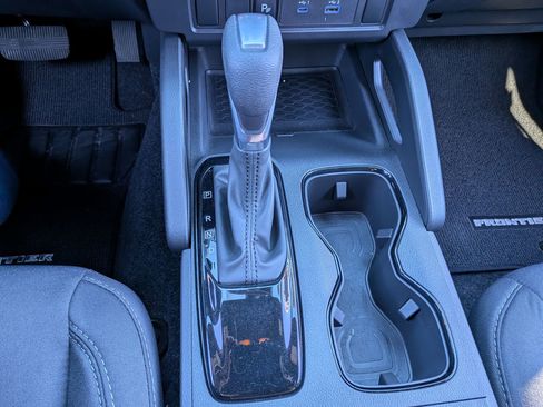 Used 2026 Nissan Frontier SV w/ Tow Package image 16