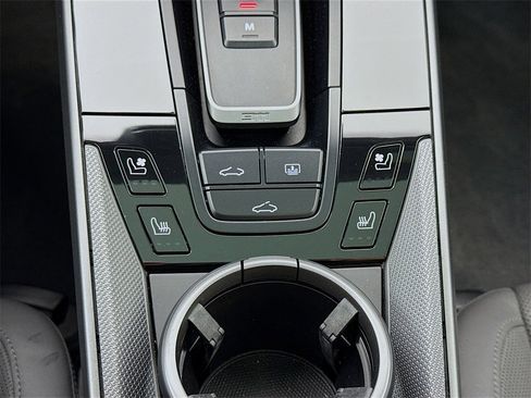 Used 2020 Porsche 911 Carrera S image 22