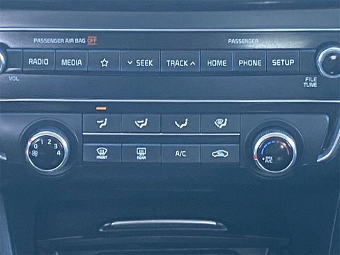 Used 2020 Kia Optima S image 28