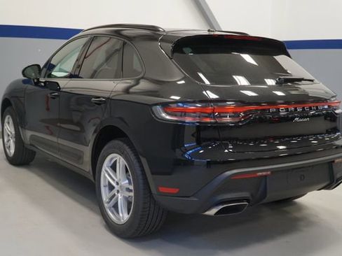 New 2026 Porsche Macan image 3