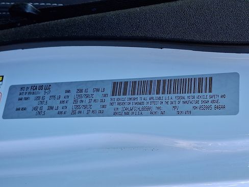 Used 2017 Jeep Wrangler Unlimited Rubicon w/ Cold Weather Group image 26