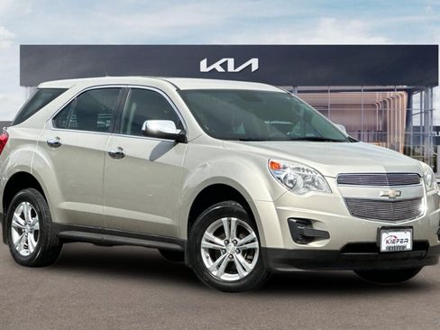 Used 2013 Chevrolet Equinox LS AWD/4WD image 2