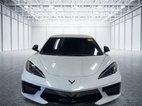 Used 2023 Chevrolet Corvette Stingray Premium Cpe w/ Z51 Performance Package RWD image 4