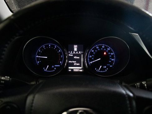 Used 2018 Toyota Corolla iM w/ All-Weather Mat Package image 28