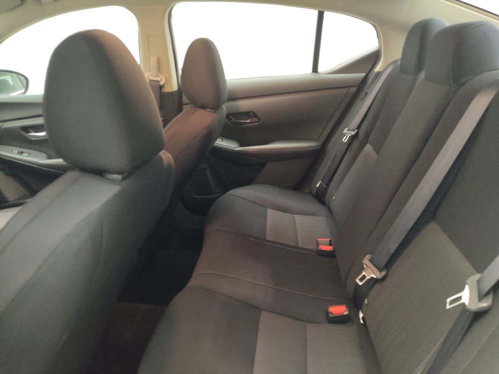 Used 2024 Nissan Sentra SV FWD image 18