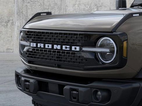 New 2026 Ford Bronco Badlands AWD/4WD image 19