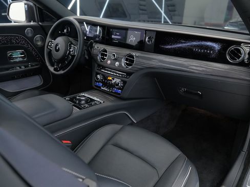 Used 2024 Rolls-Royce Spectre w/ Spectre Launch Package AWD/4WD image 23