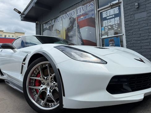 Used 2017 Chevrolet Corvette Grand Sport w/ Carbon Flash Badge Package RWD image 1