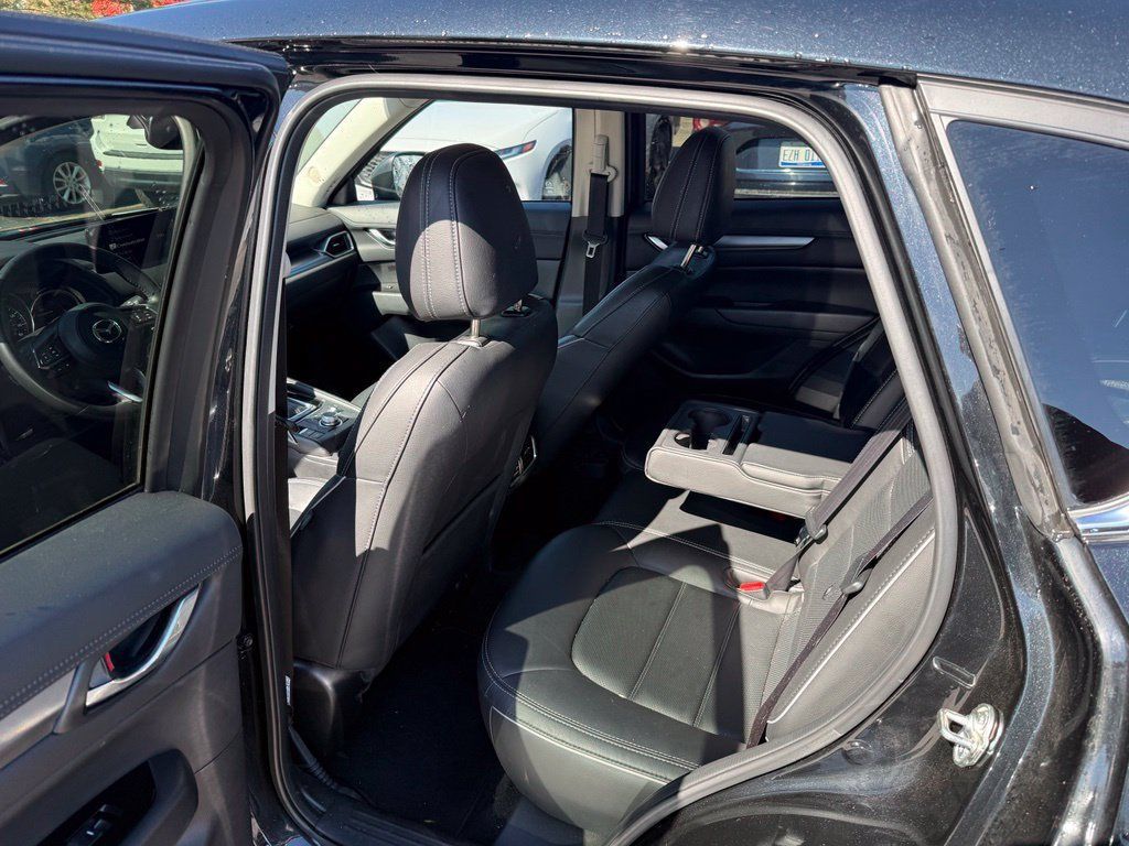 Used 2025 MAZDA CX-5 AWD 2.5 S w/ Preferred Package image 6
