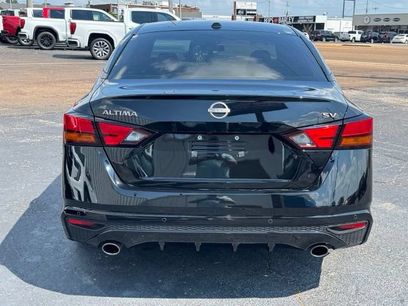 Used 2024 Nissan Altima 2.5 SV w/ SV Premium Package