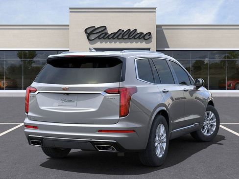 New 2025 Cadillac XT6 Luxury image 4
