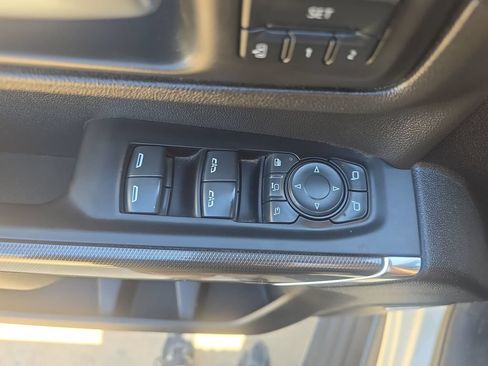 Used 2022 GMC Sierra 2500 AT4 w/ AT4 Premium Plus Package AWD/4WD image 28