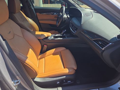 Certified 2025 Cadillac CT5 Premium Luxury w/ Platinum Package RWD image 30