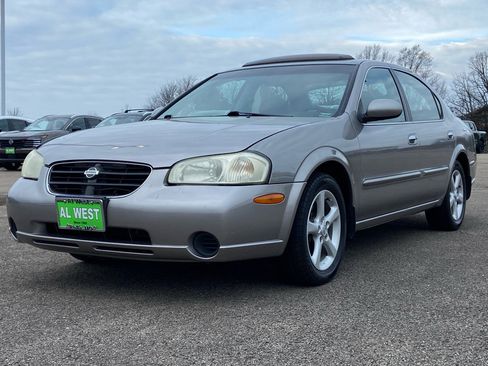 Used 2001 Nissan Maxima GLE w/ (W08) Meridian Edition Pkg image 4
