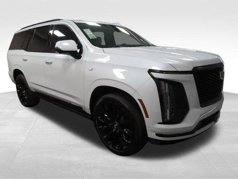 New 2026 Cadillac Escalade Platinum Sport w/ LPO, ONYX Package image 8