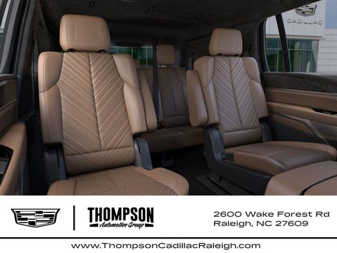 New 2025 Cadillac Escalade IQ Luxury 2 AWD/4WD image 17