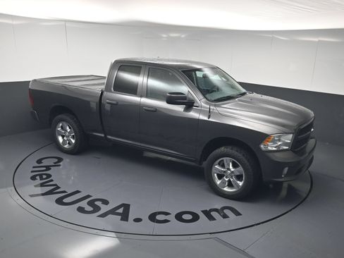 Used 2016 RAM 1500 Express AWD/4WD image 31