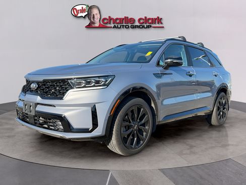 Used 2021 Kia Sorento SX FWD image 1