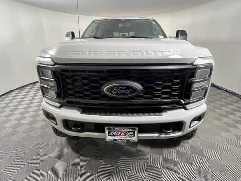 New 2025 Ford F250 Lariat w/ Lariat Ultimate Package image 28