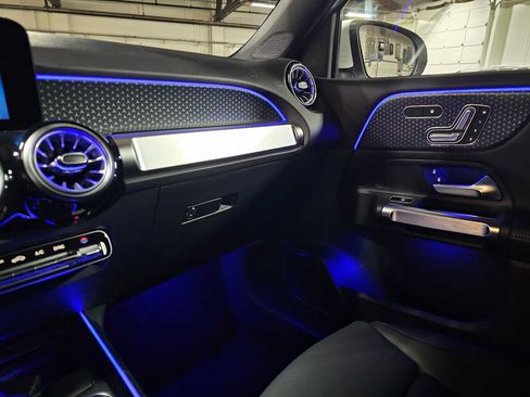 New 2026 Mercedes-Benz GLB 250 4MATIC image 30