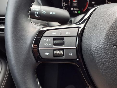 Used 2026 Honda HR-V EX-L image 16