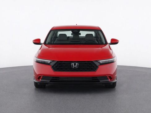 Used 2024 Honda Accord EX image 2