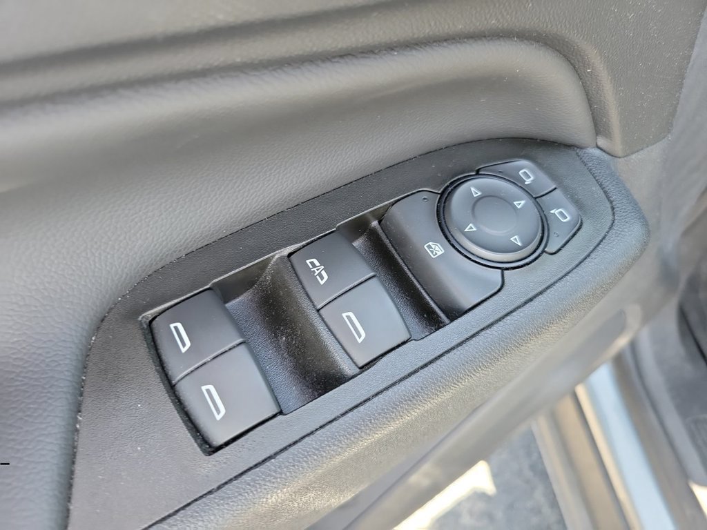 Certified 2023 Chevrolet Equinox LT FWD image 22