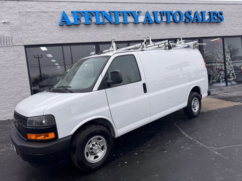 Used 2021 Chevrolet Express 2500 w/ Driver Convenience Package image 2