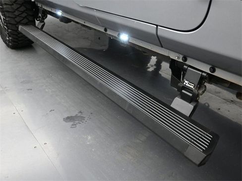 Used 2020 Jeep Gladiator Rubicon image 38