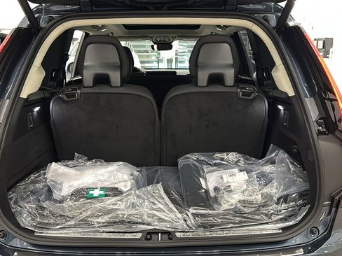 New 2026 Volvo XC90 T8 Plus w/ Protection Package Premier image 30