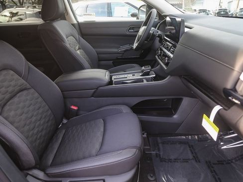 New 2026 Nissan Pathfinder SV FWD image 17