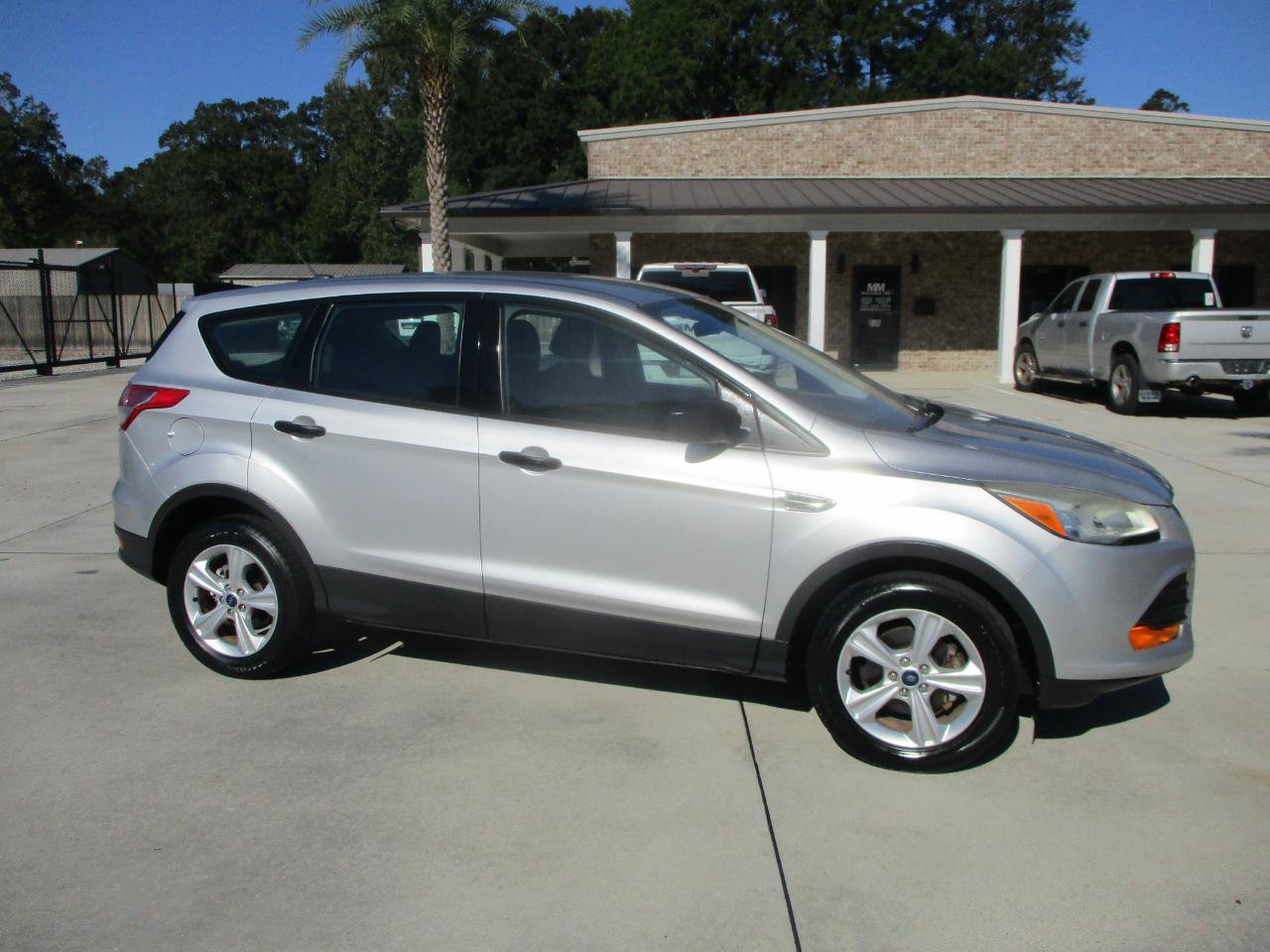 Used 2014 Ford Escape S FWD image 18