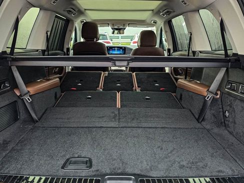 New 2026 Mercedes-Benz GLS 450 4MATIC image 39