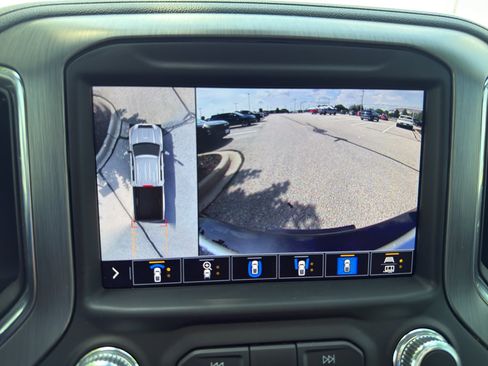 Used 2023 GMC Sierra 2500 Denali AWD/4WD image 37
