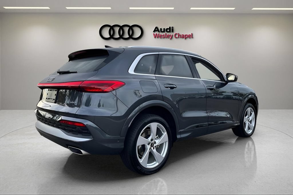 Used 2025 Audi Q5 Premium Plus AWD/4WD image 5