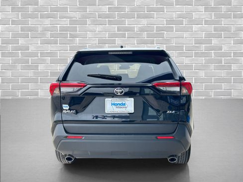 Used 2024 Toyota RAV4 XLE image 4