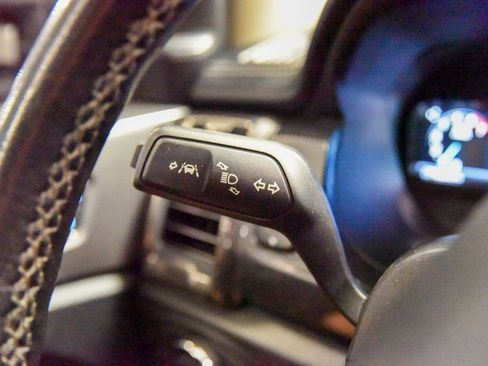 Used 2019 Ford Ranger Lariat w/ Equipment Group 501A Mid image 24