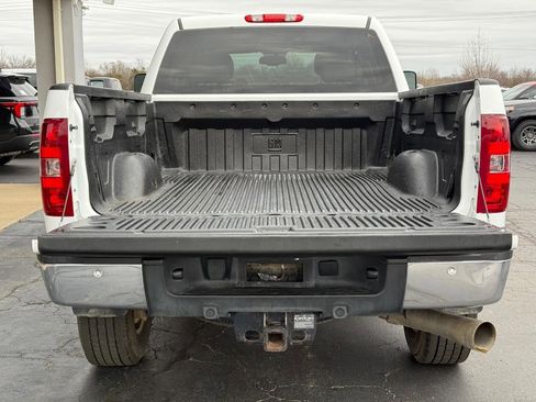 Used 2014 Chevrolet Silverado 2500 LTZ w/ LTZ Plus Package image 6