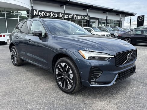 New 2026 Volvo XC60 B5 Plus w/ Protection Package Premier AWD/4WD image 7