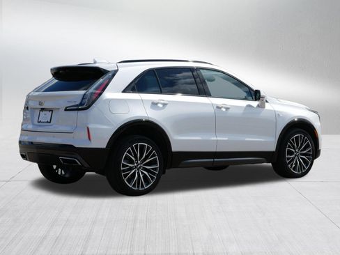 Certified 2024 Cadillac XT4 Sport AWD/4WD image 7