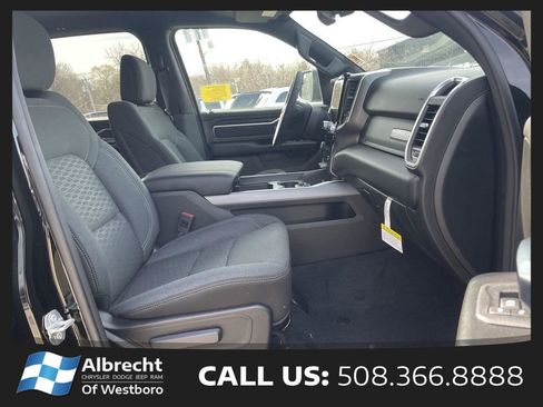 New 2026 RAM 1500 Big Horn AWD/4WD image 16
